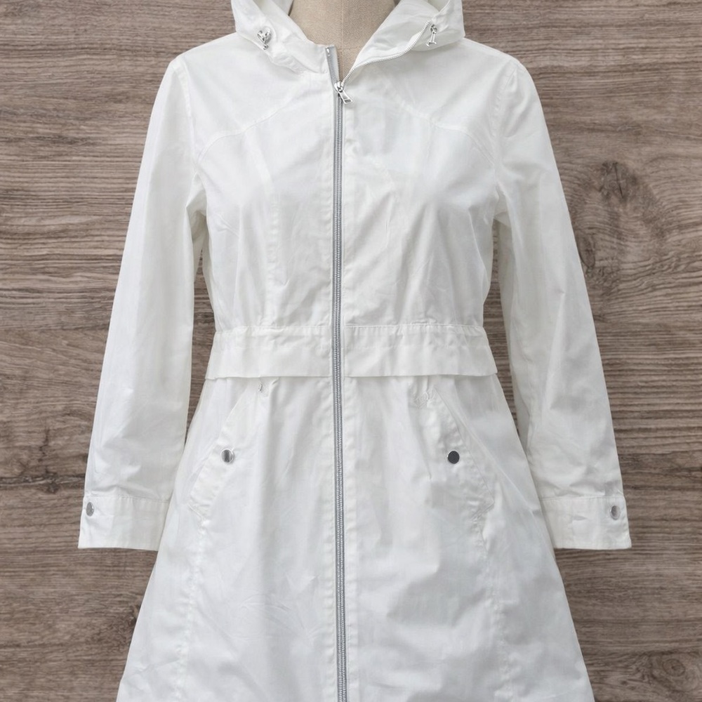Vince Camuto White Hooded Lightweight Jacket Cinch Waist Womens Size L